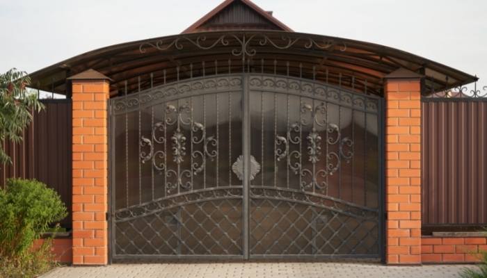 Iron-Gate-design 